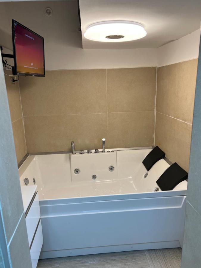 Petite Suite Napoli Exterior foto